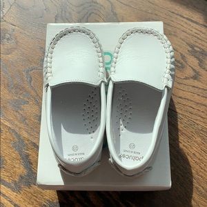 Patucos toddler shoes. Leather. Made in Spain.